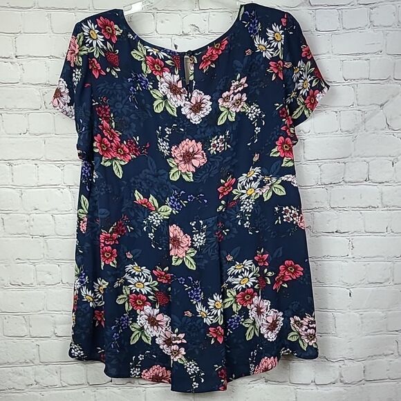 Torrid Floral Print Georgette Pleated Back Blouse Scoop Relaxed Fit Keyhole L/12 - Picture 2 of 11